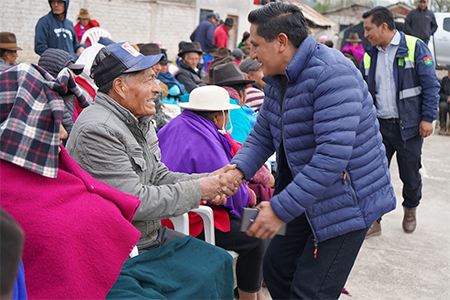 ENTREGA_DE_MATERIALES_EN_CECEL_AIRON_PARA_WEB_2.png