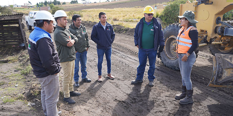 MANTENIMIENTO_VIAL_EN_LA_COMUNIDAD_ENCALADO_PARA_WEB_3.jpg