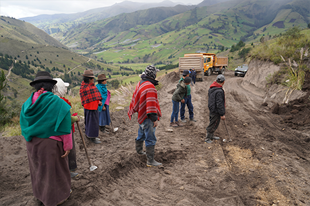 Mantenimiento_y_lastrado_vial_gramapamba_3.png