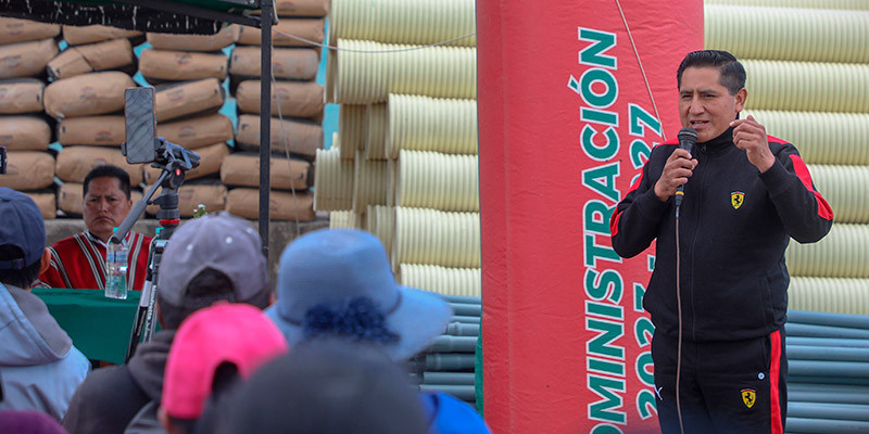 SAN_JUAN_SAMBORONDON_ENTREGA_DE_MATERIALES_PARA_WEB_2.jpg