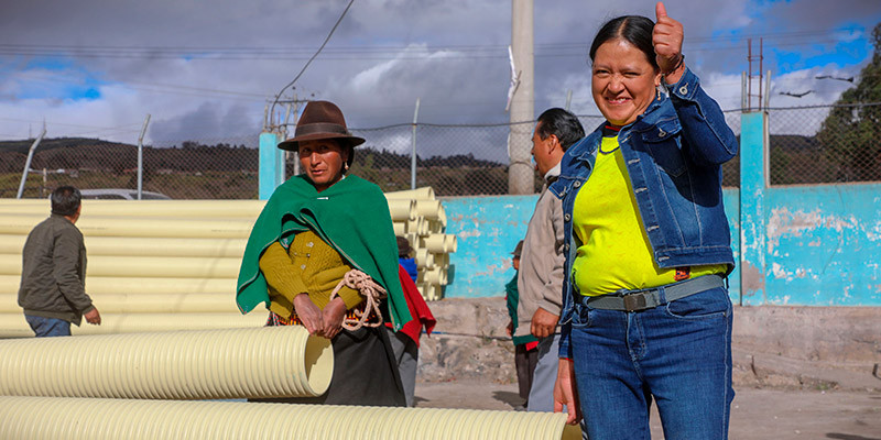 SAN_JUAN_SAMBORONDON_ENTREGA_DE_MATERIALES_PARA_WEB_3.jpg