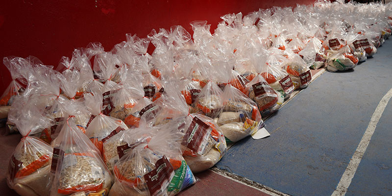 ENTREGA DE KITS ALIMENTICIOS