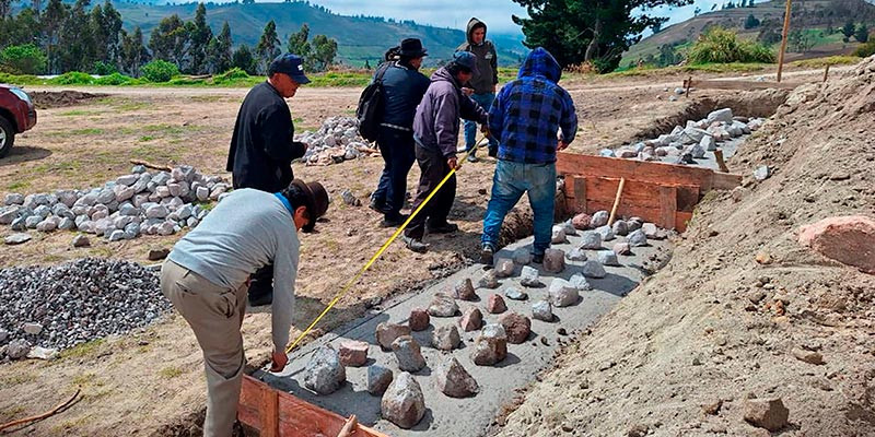 AVANZA LA OBRA EN SAN FRANCISCO DE BISHUD
