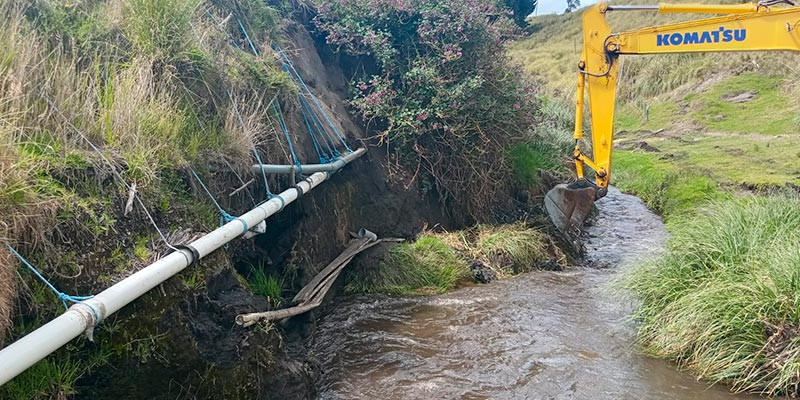 PRECAUTELAMOS Y GARANTIZAMOS EL AVASTECIMIENTO DEL LÍQUIDO VITAL