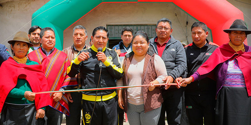 INAUGURACIÓN DEL ALCANTARILLADO EN SANTA ANA DE GUAMOTE